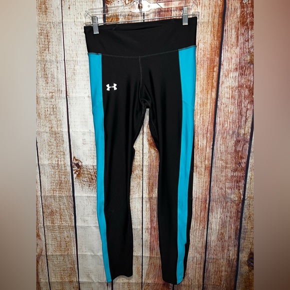 Under Armour Pants - Under Armour compression pants women’s size Medium